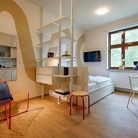 Apartmanhotel Mowo Connekt - Monteurwohnungen In