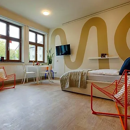 Apartmanhotel Mowo Connekt - Monteurwohnungen In